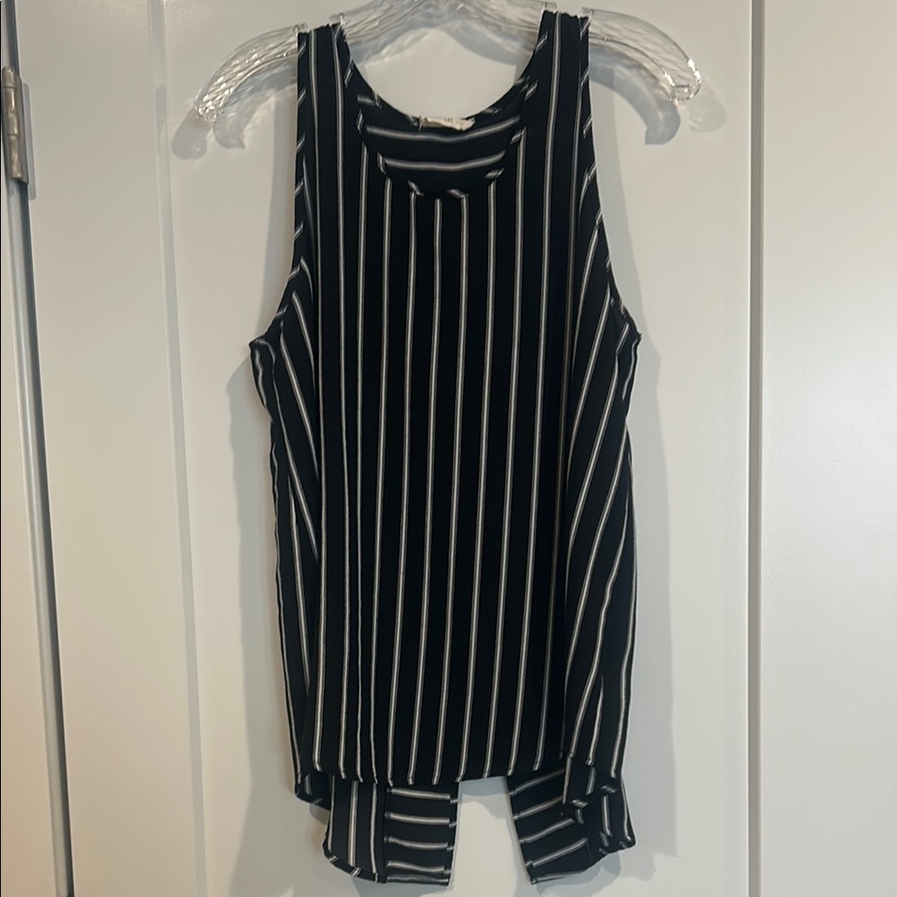 Millibon Black and White Striped Sleeveless Top. Cute open back. Size Large.